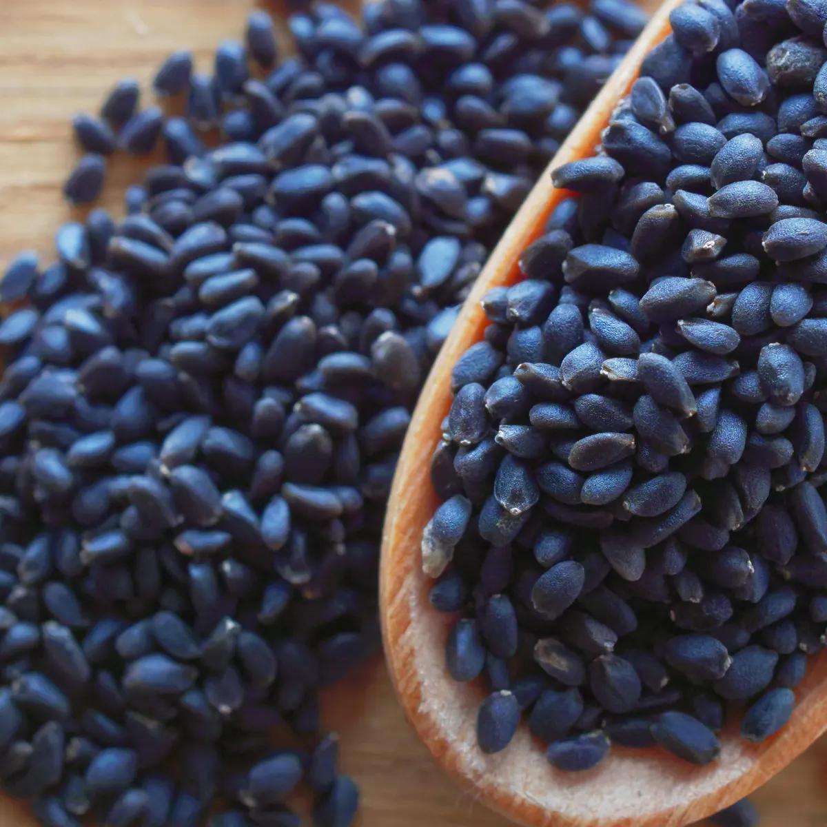 Basil Herb Seeds ( 260 seeds ) - Basic Farm House